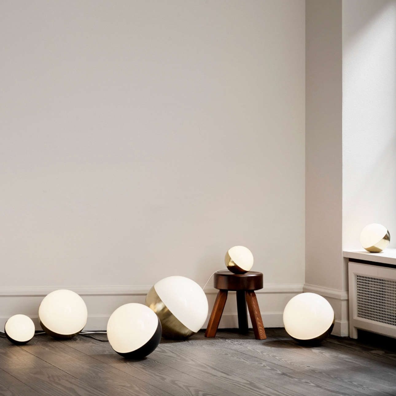 VL Studio Medium - LOUIS POULSEN