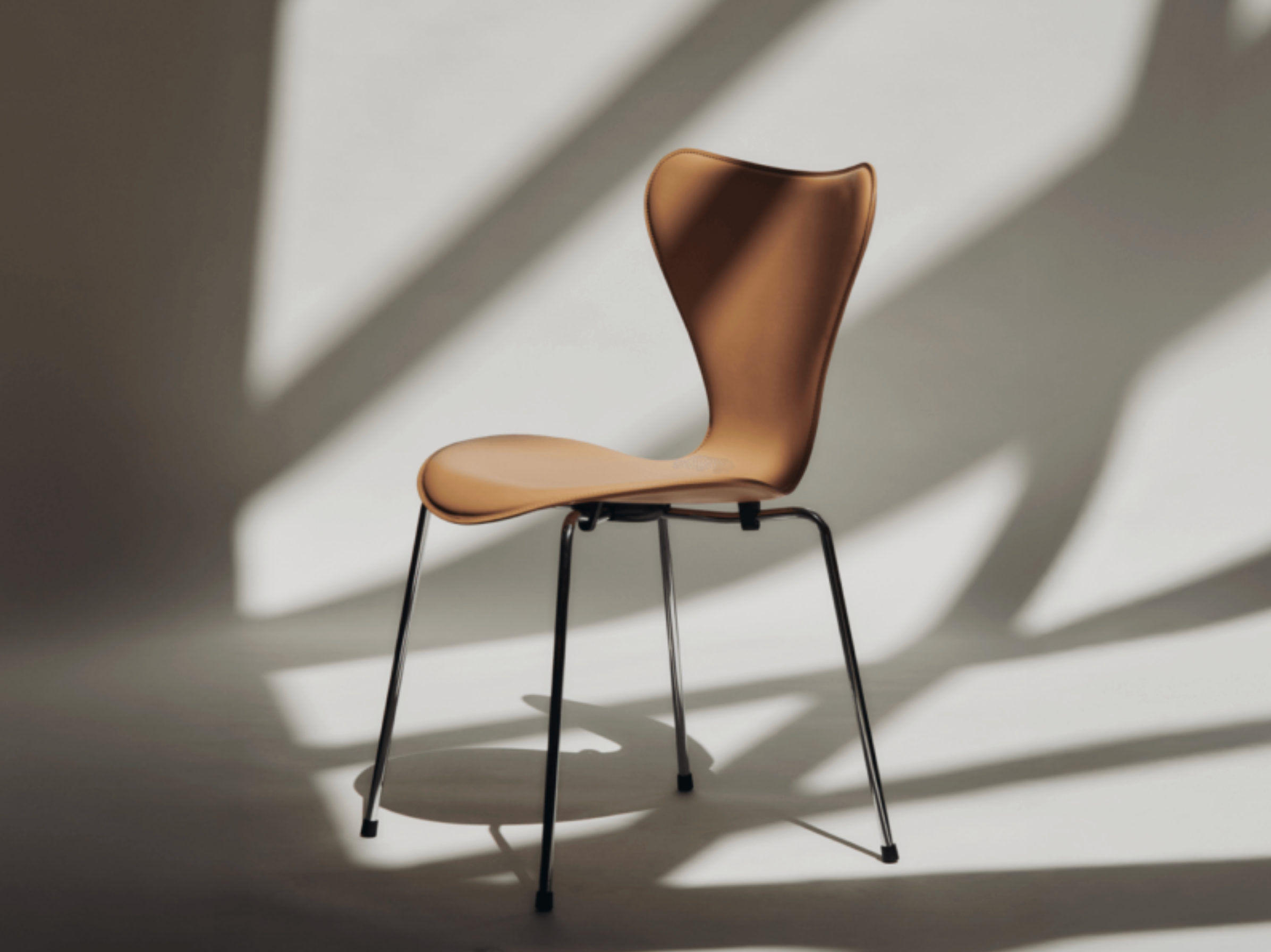 Series 7 Tailored Anniversary Edition - FRITZ HANSEN