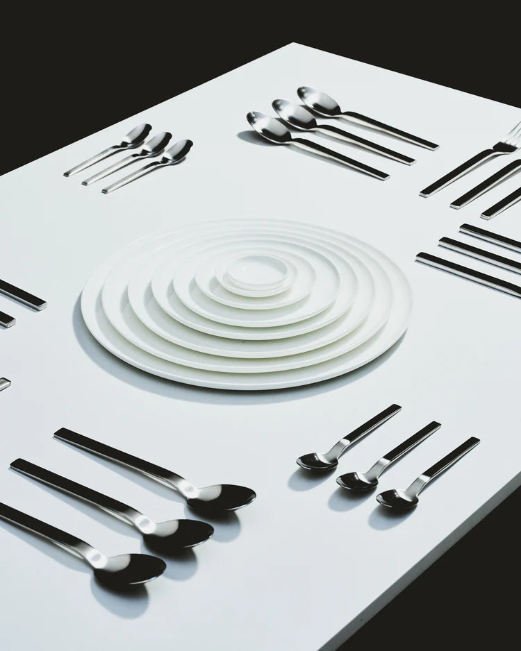 Dessert Plate Low White Base - SERAX