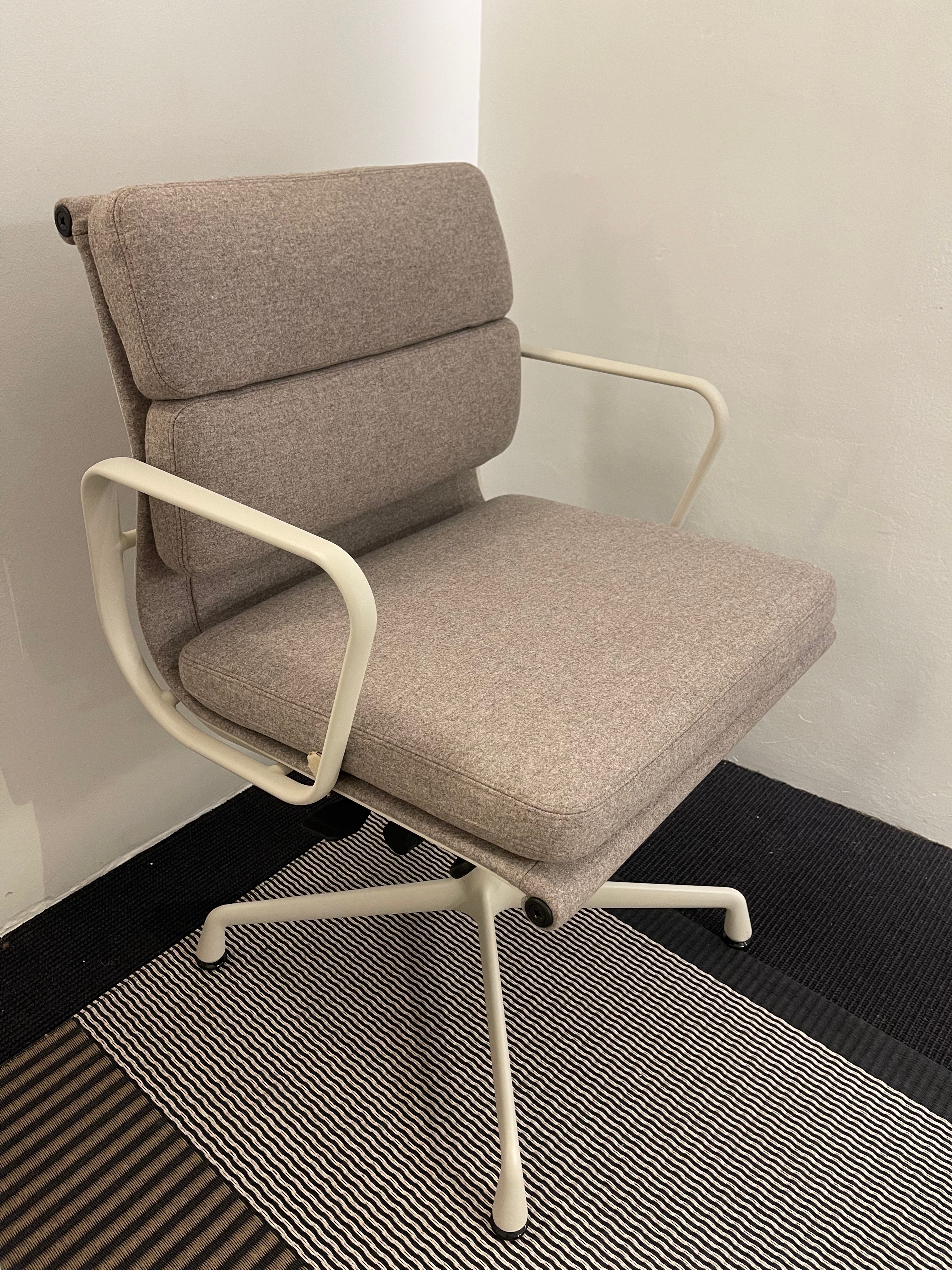 Soft Pad EA217 - VITRA