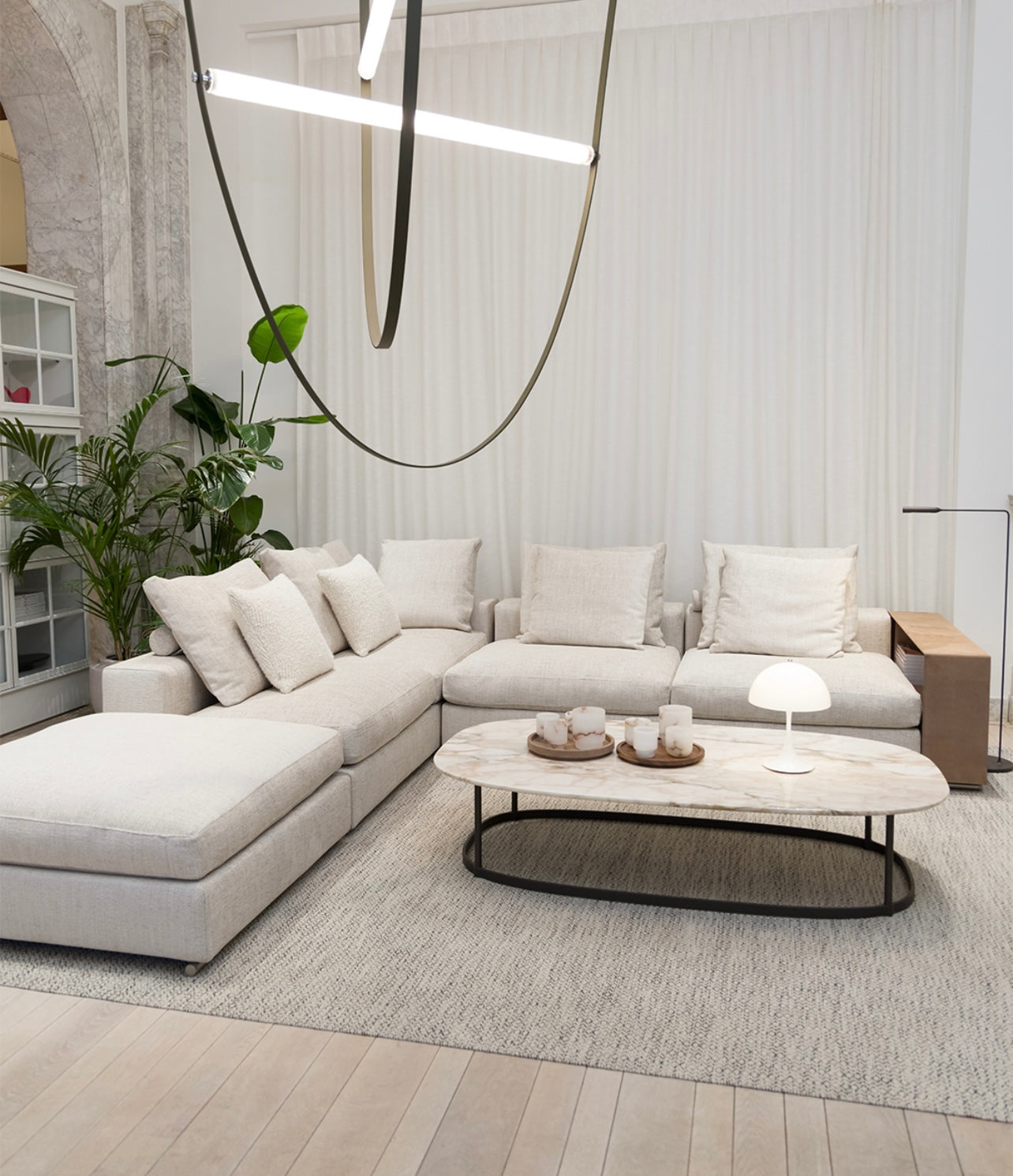 Regent Low Table - MOLTENI