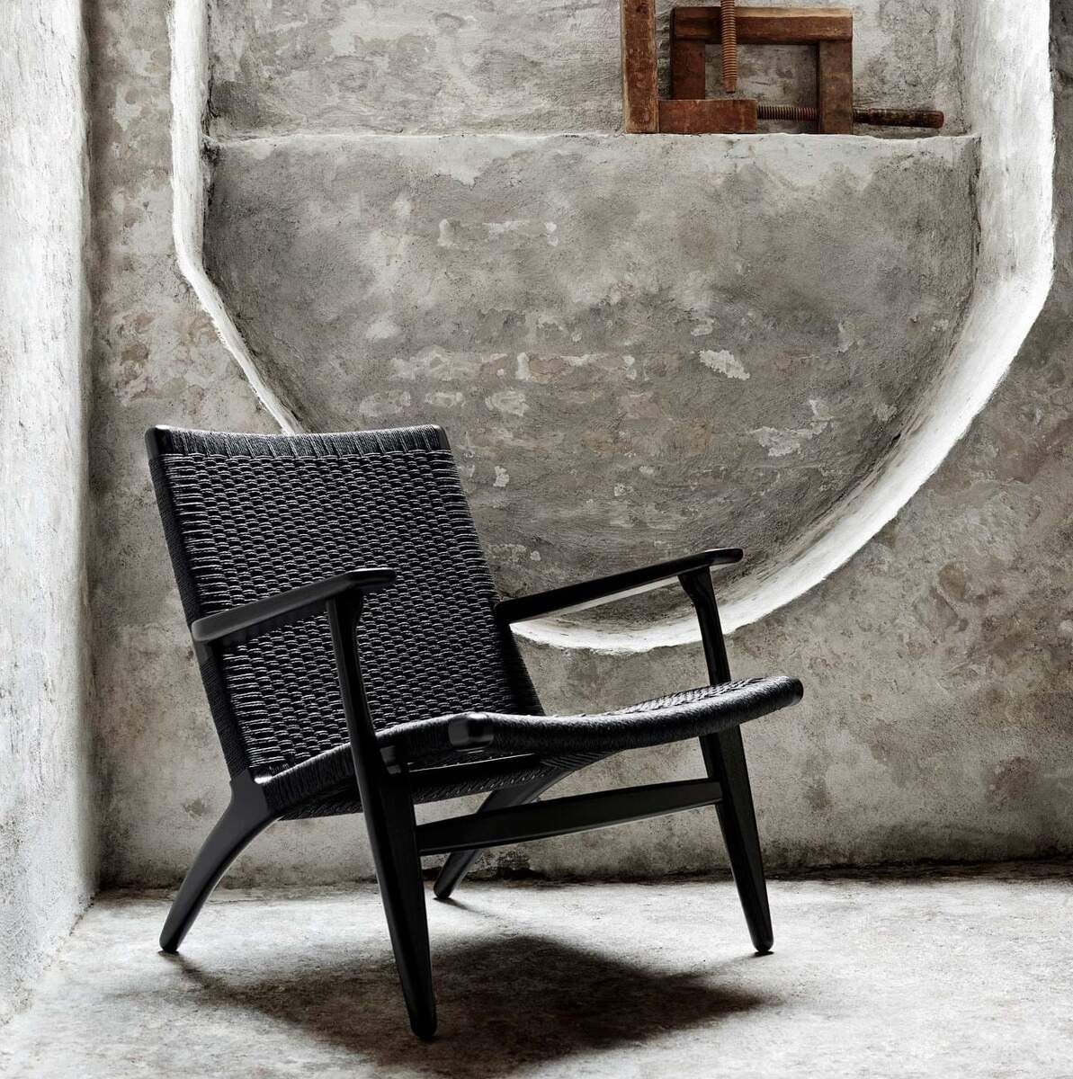 CH25 Oak Black - CARL HANSEN