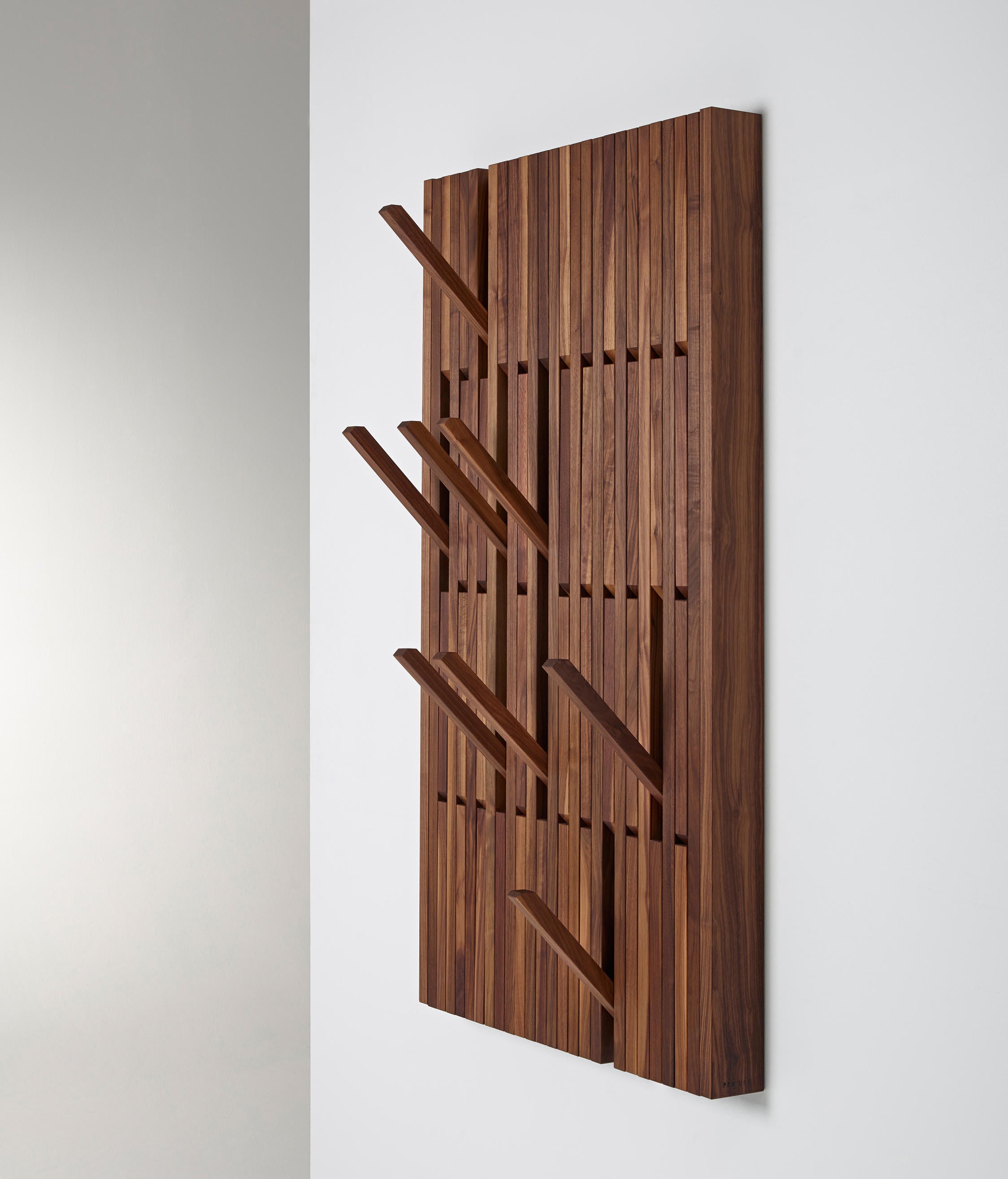 Piano Coat Rack Walnut - PERUSE