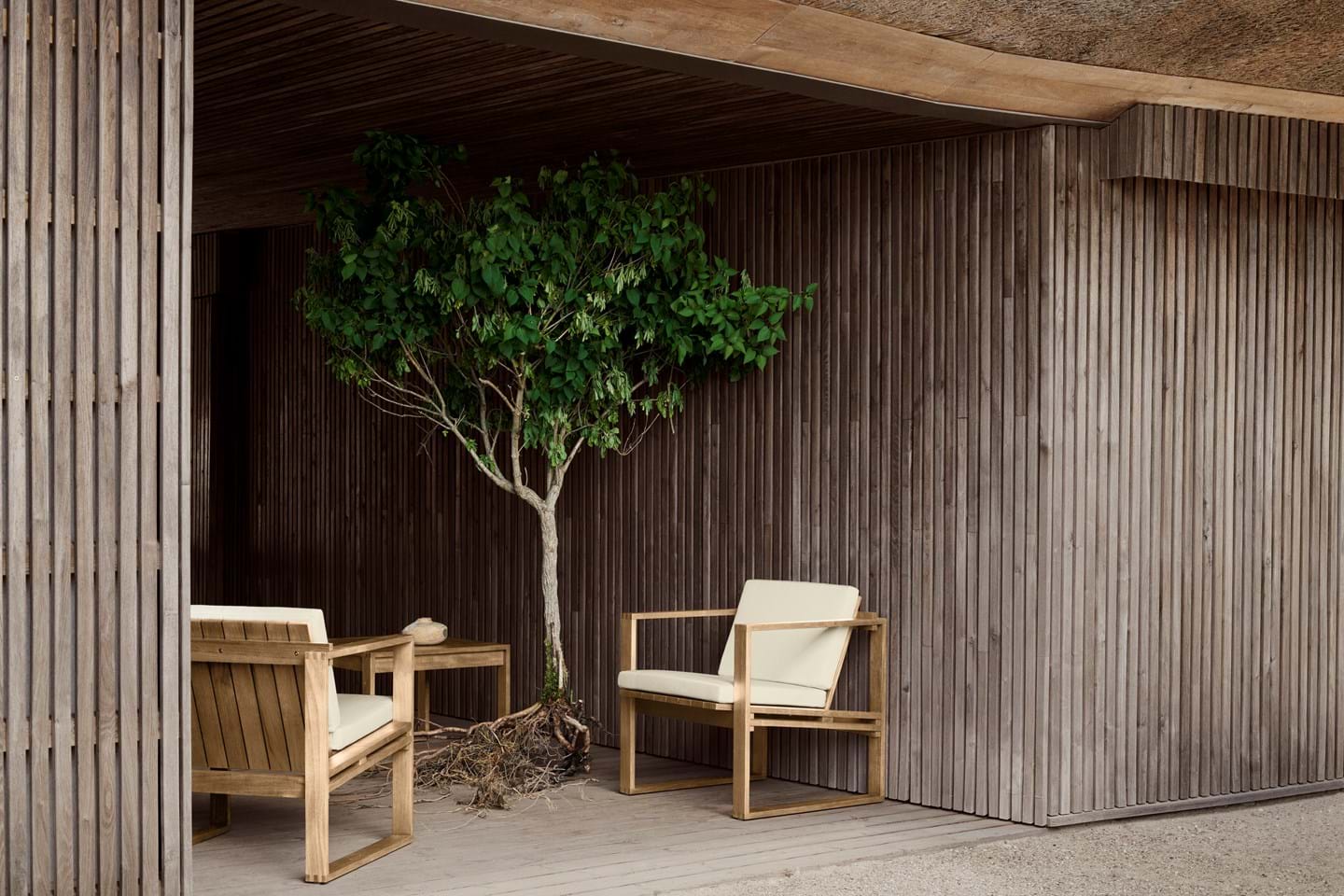 BK11 Lounge Chair - CARL HANSEN